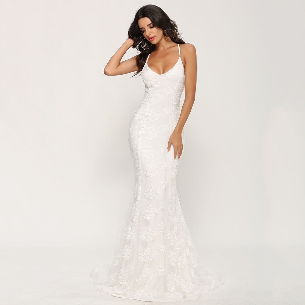 Sexy V-neck Brace Large Trailing Wedding Dress